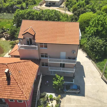 Apartment Hani